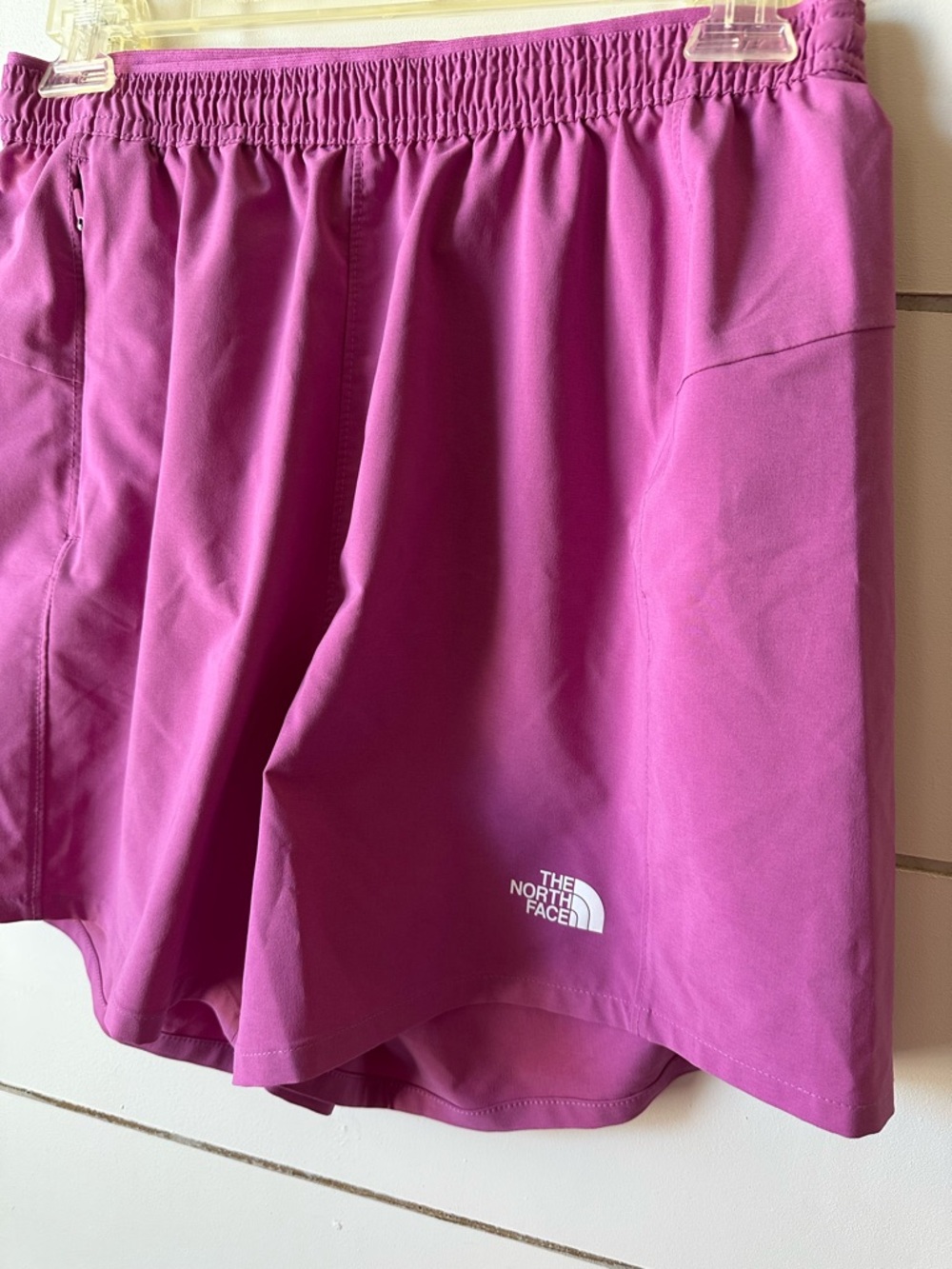 Bright pink North Face Wander shorts - Picture 2 of 5